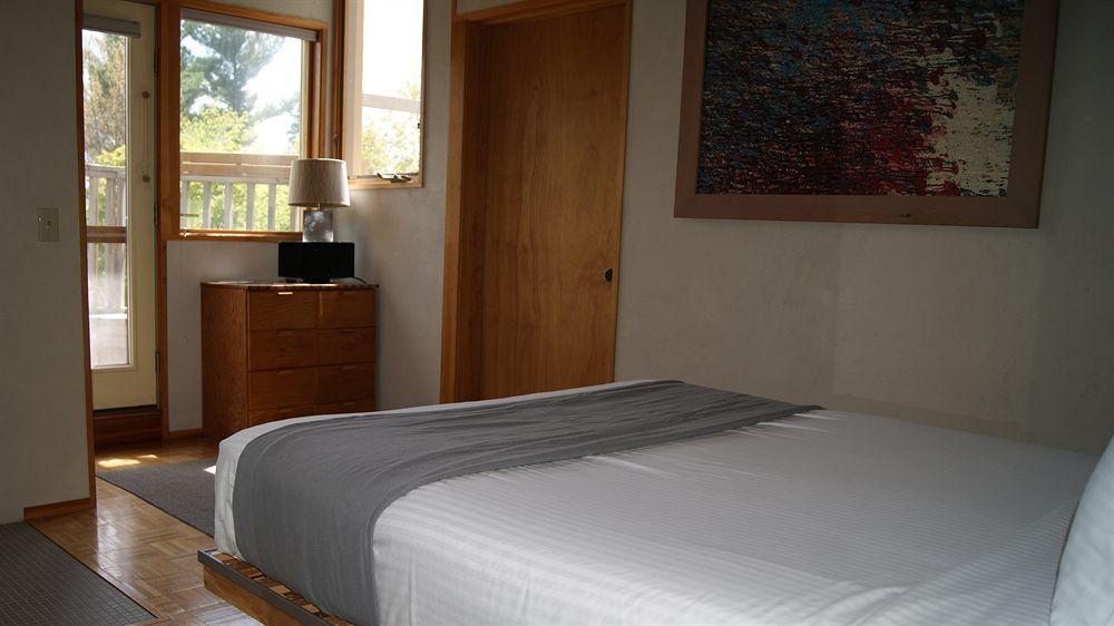 A Stone Wall Inn Windham Bagian luar foto